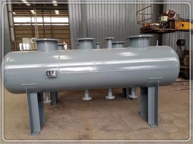 赤峰赤峰赤峰蒸汽分气缸10.jpg